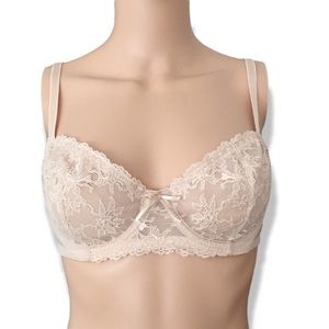 NWOT Felina lace cup bra made in Thailand